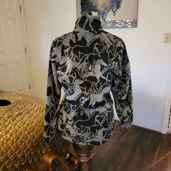 Outback Trading Company Horse Fleece - Picture 2 of 8